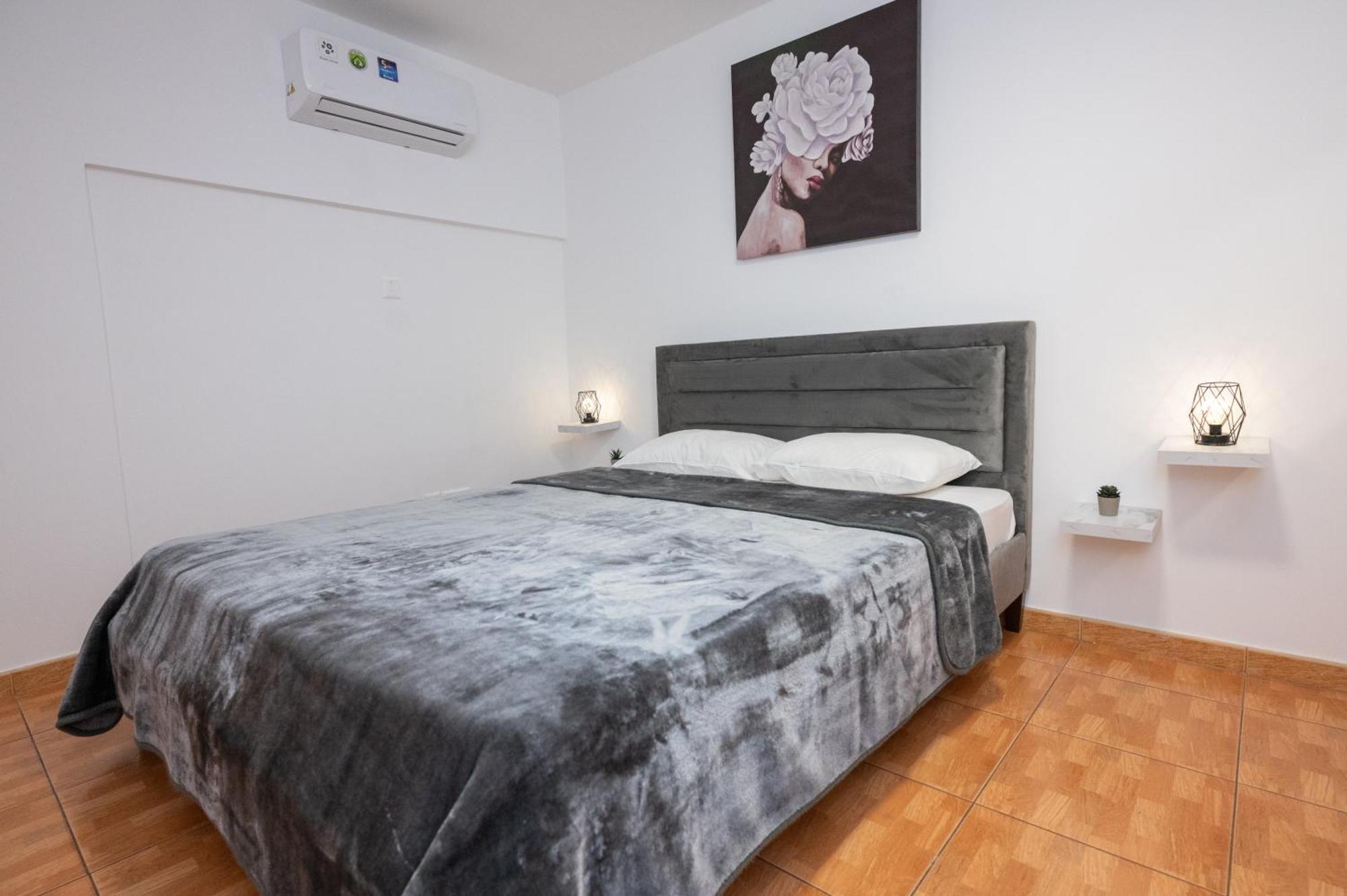 Napa Centrale Suites أيا نابا المظهر الخارجي الصورة