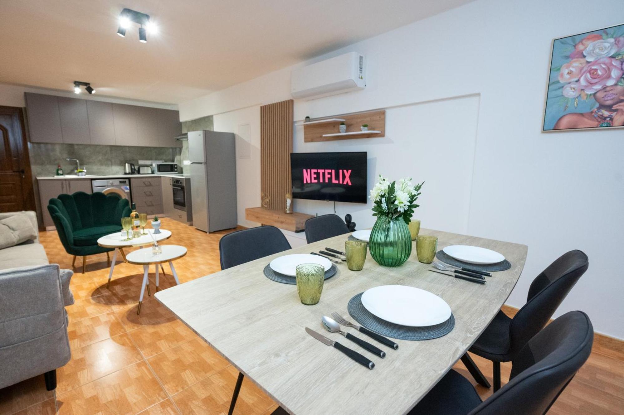 Napa Centrale Suites أيا نابا المظهر الخارجي الصورة