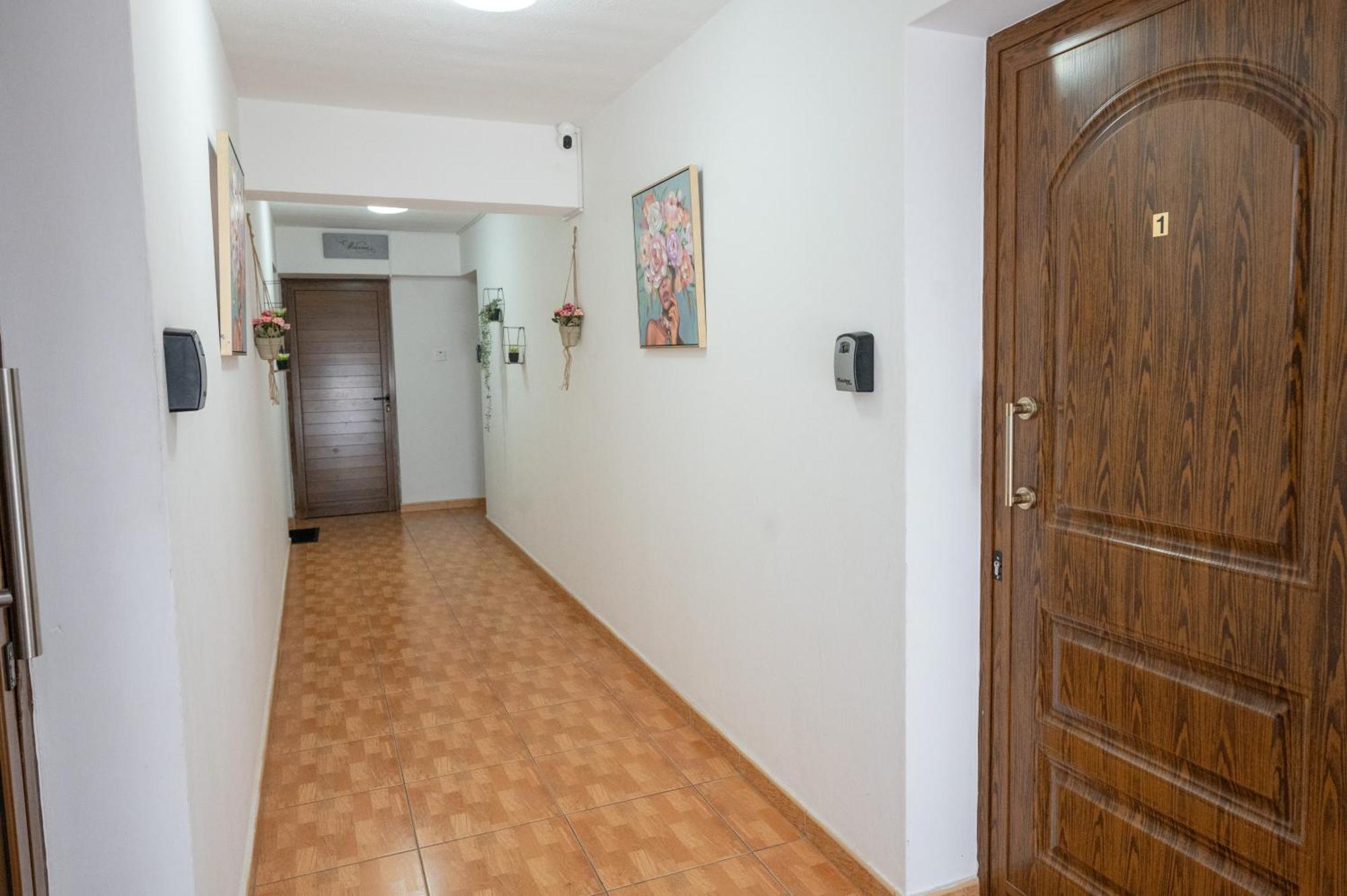 Napa Centrale Suites أيا نابا المظهر الخارجي الصورة