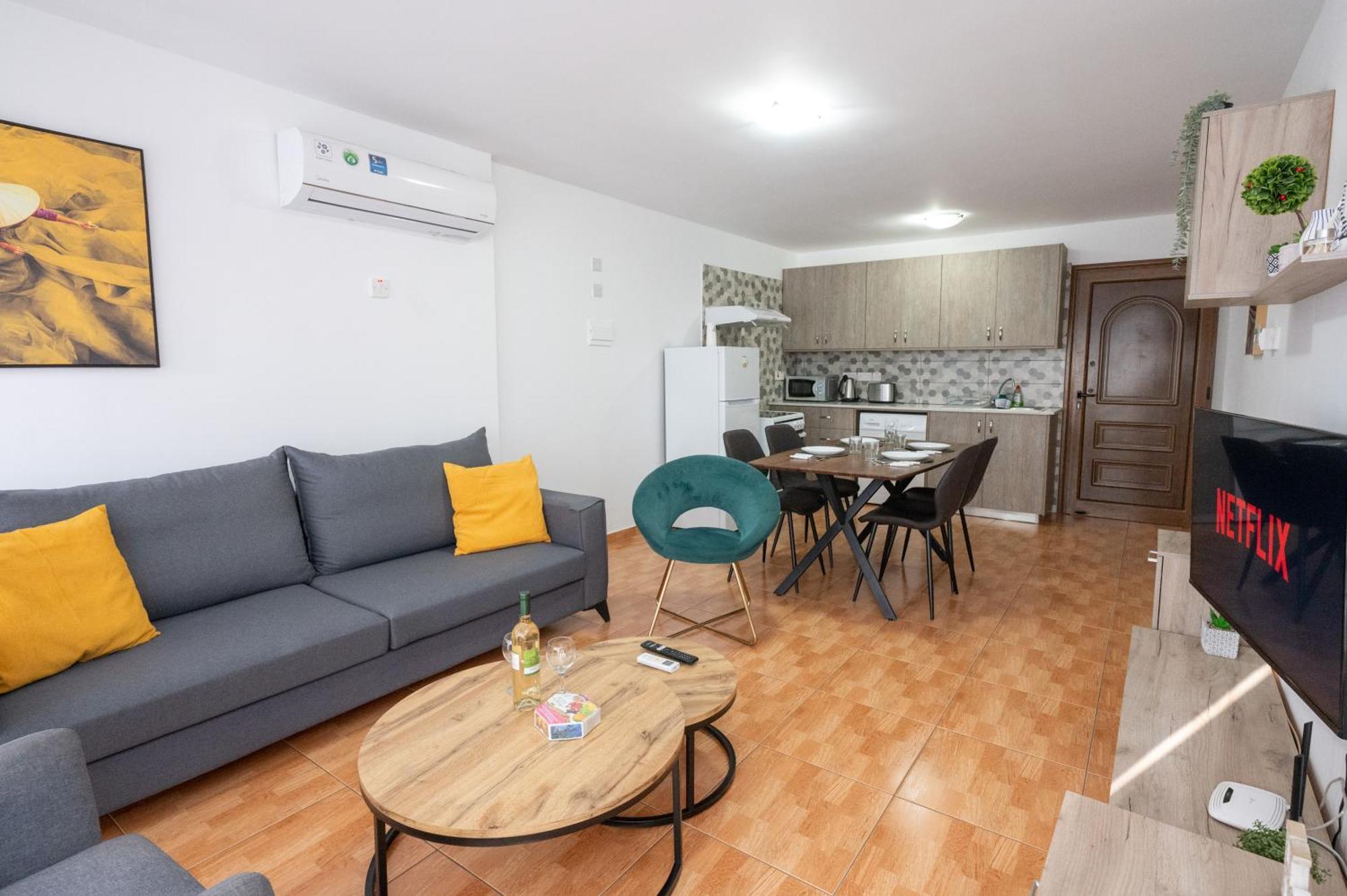 Napa Centrale Suites أيا نابا المظهر الخارجي الصورة
