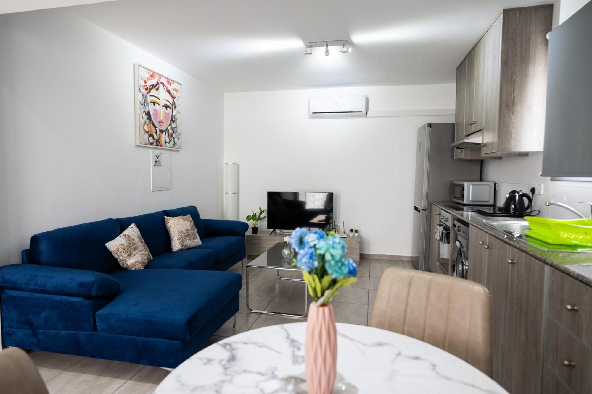 Napa Centrale Suites أيا نابا المظهر الخارجي الصورة