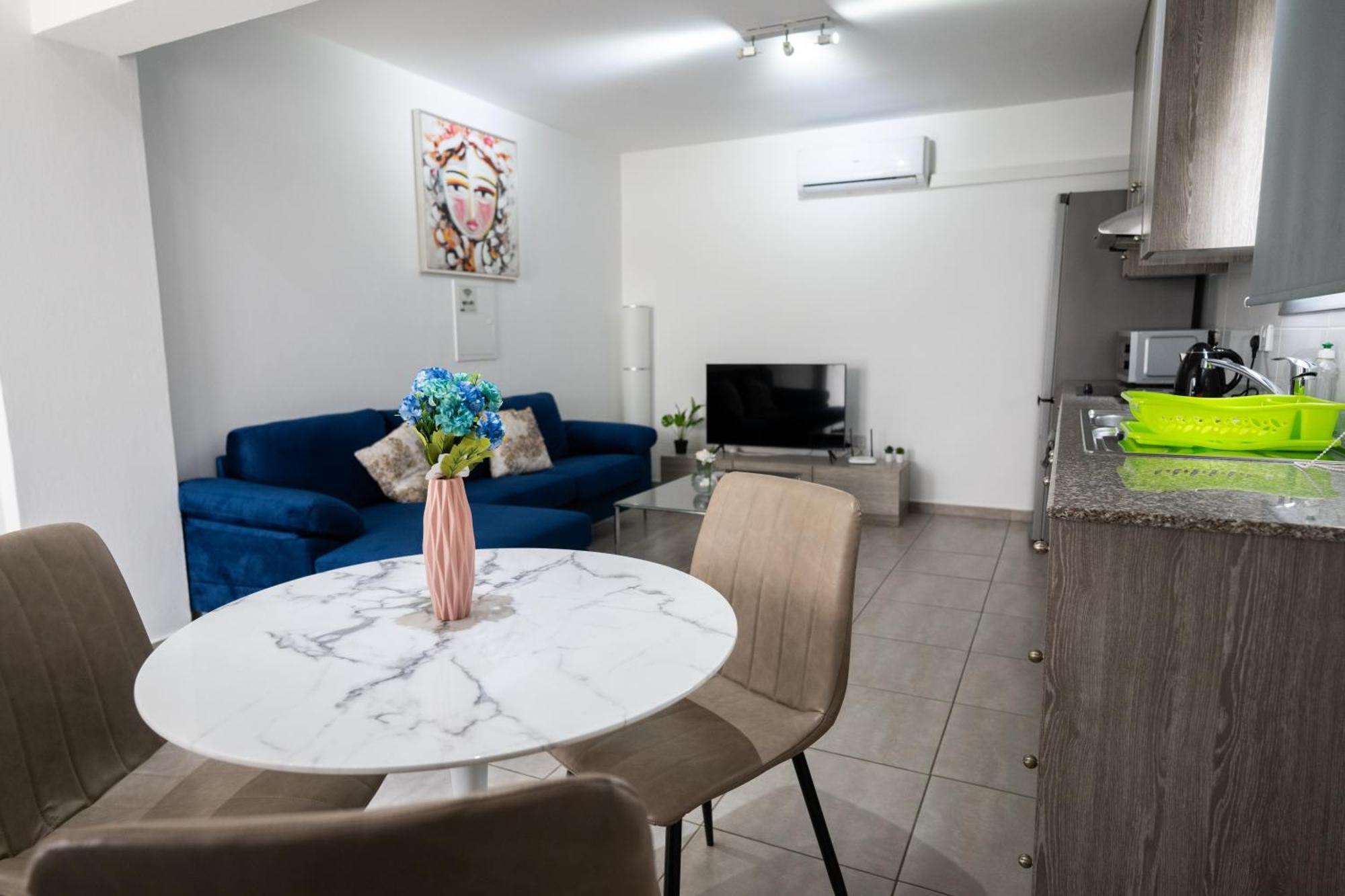 Napa Centrale Suites أيا نابا المظهر الخارجي الصورة