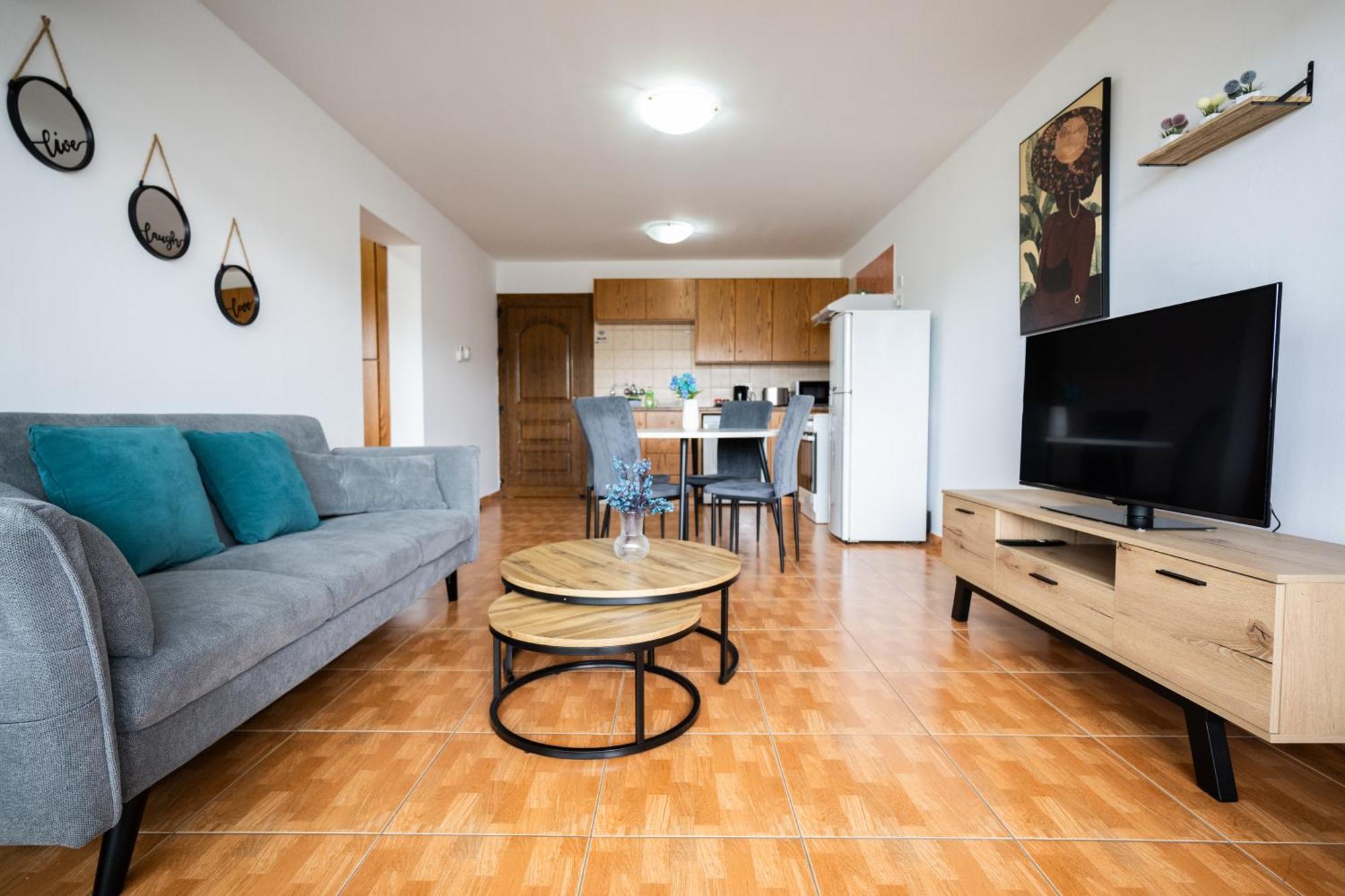 Napa Centrale Suites أيا نابا المظهر الخارجي الصورة