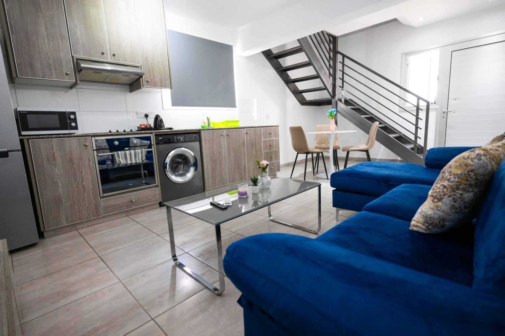 Napa Centrale Suites أيا نابا المظهر الخارجي الصورة
