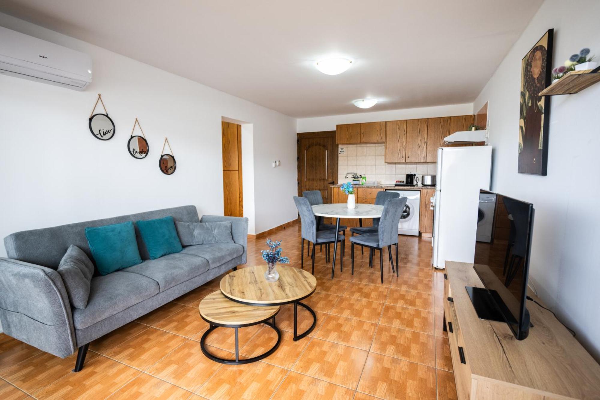 Napa Centrale Suites أيا نابا المظهر الخارجي الصورة